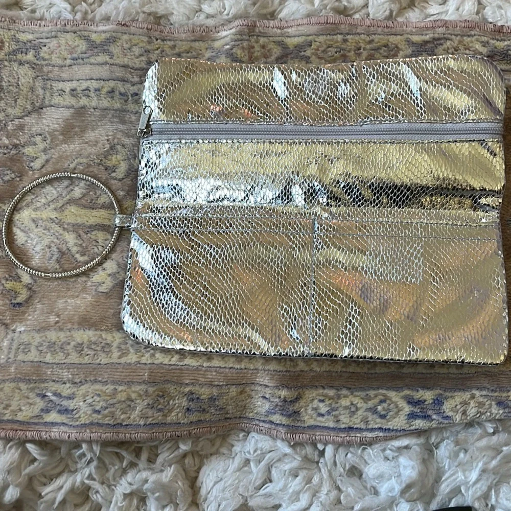 N/A sliver shiny